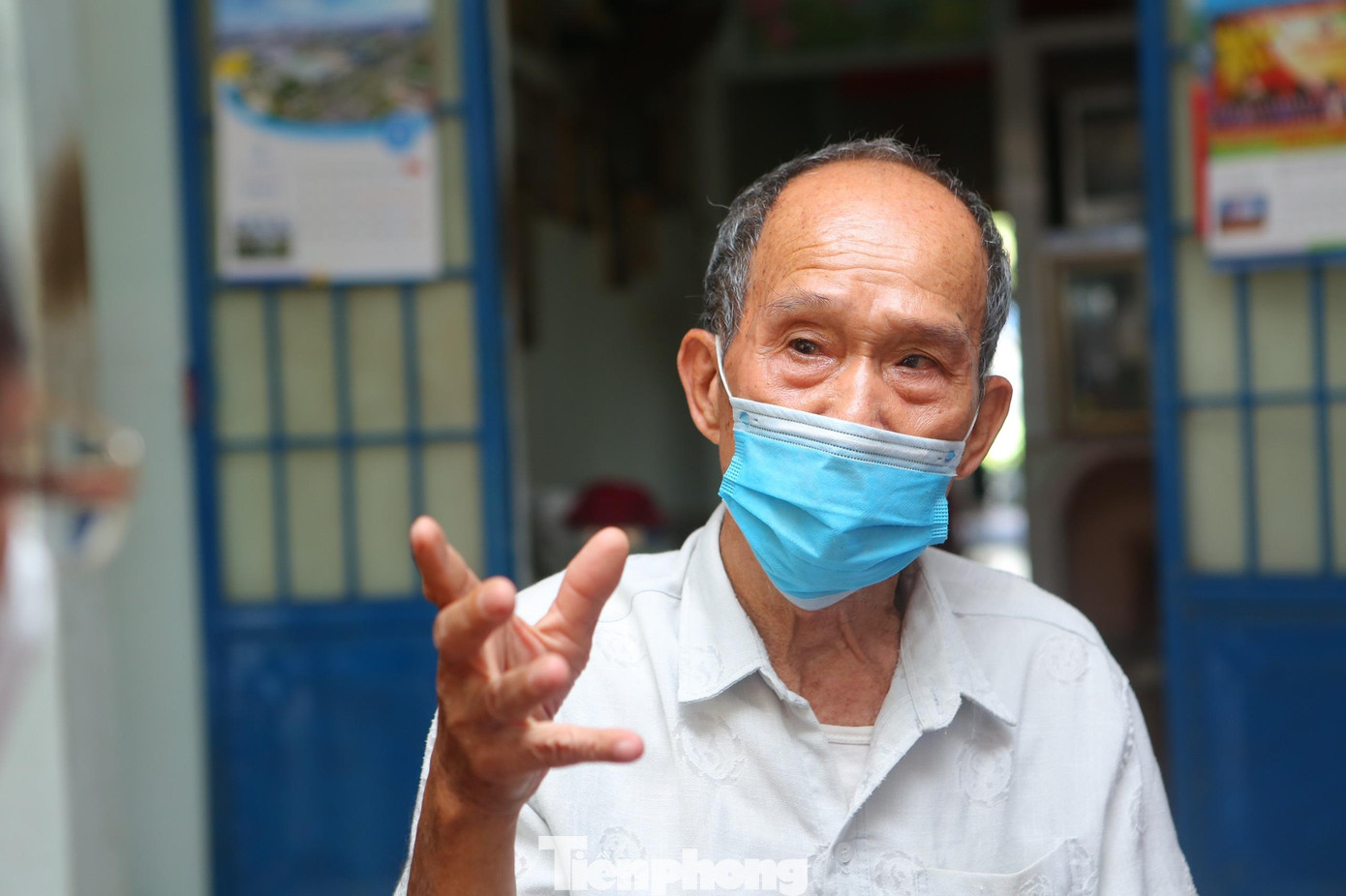 Ông Ước kể, thời gian bị tù đày, ông phải chịu khổ đau lớn về thể xác. "Bọn chúng đã tra tấn đủ mọi loại cực hình nhằm lung lay ý chí của người tù và buộc người tù phải nghe lệnh chúng. Nhưng chúng tôi vẫn kiên cường, kiên định đấu tranh vì độc lập, tự do của dân tộc. Ra tù, tôi và nhiều cựu tù khác đã tình nguyện ở lại để xây dựng, bảo vệ đảo. Tôi từng làm biên phòng, hải quân, xí nghiệp vận tải...", ông Ước nói.