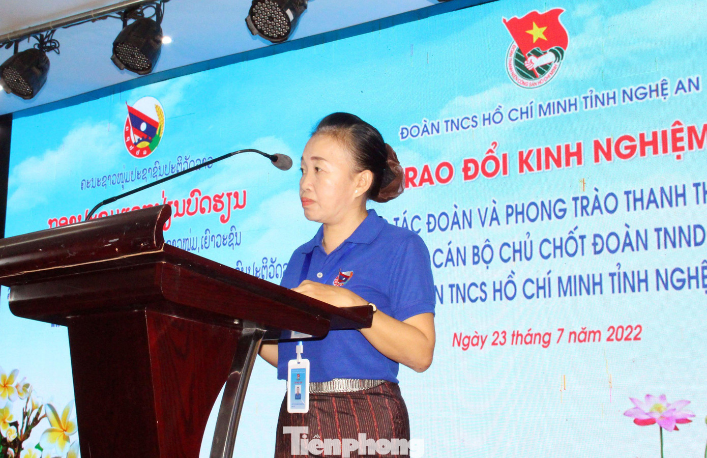 Chị Sẻng On Puông Mạ Ni Vanh - Phó trưởng Ban Phát triển nghề thanh niên, Trung ương Đoàn Thanh niên nhân dân cách mạng Lào bày tỏ sự tri ân sâu sắc đến Trung ương Đoàn Thanh niên Cộng sản Việt Nam và lãnh đạo tỉnh, Tỉnh đoàn Nghệ An luôn quan tâm hỗ trợ, hợp tác, nhất là về đào tạo cán bộ, công tác thanh niên cho Lào cũng như các hoạt động tình nguyện đầy ý nghĩa của tuổi trẻ Nghệ An trên đất nước Lào. Thời gian tới, chị Sẻng On Puông Mạ Ni Vanh mong muốn tuổi trẻ hai bên cùng gìn giữ và phát huy truyền thống quý báu đó, để tình hữu nghị anh em Việt - Lào sẽ trường tồn cùng với 2 dân tộc, thỏa ước nguyện lúc sinh thời của Chủ tịch Hồ Chí Minh và Chủ tịch Cayxỏn Phomvyhản.