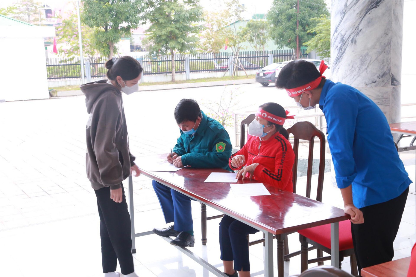 Quá trình tổ chức tiếp nhận máu đảm bảo an toàn, tuân thủ nghiêm ngặt các quy định phòng, chống dịch bệnh COVID-19.