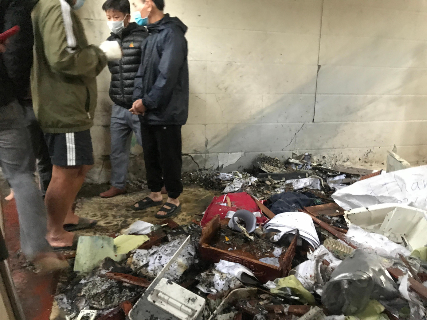 Nhiều tài sản trong nhà hư hỏng nặng