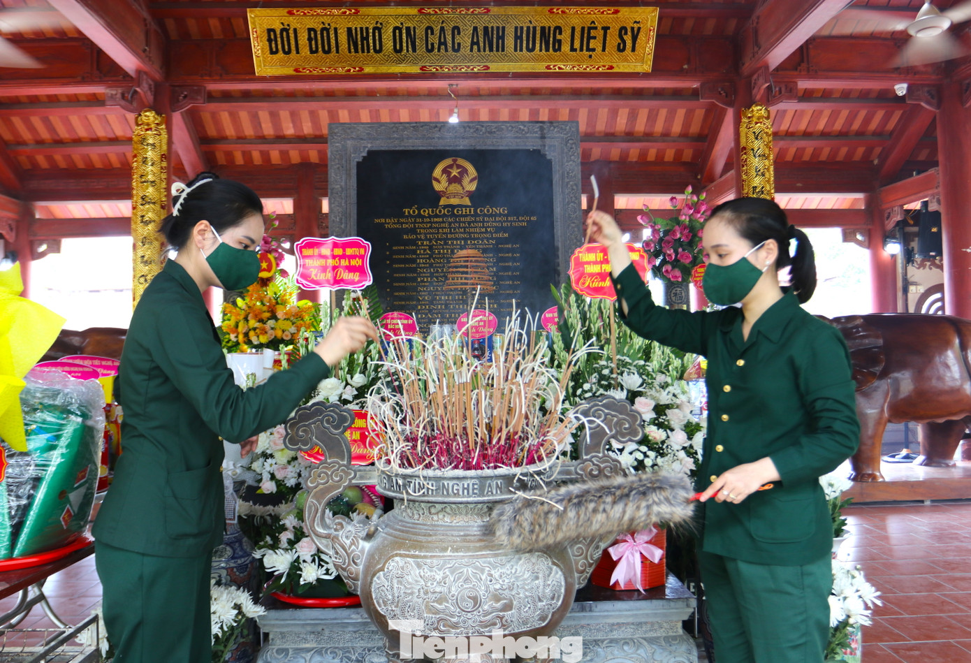 Anh Phan Trọng Lộc - Giám đốc Ban quản lý Khu di tích lịch sử quốc gia Truông Bồn cho biết, những ngày qua có rất đông du khách trên mọi miền tổ quốc về Khu Di tích. Trung bình mỗi ngày có từ 2.500 đến 3.000 du khách. Dự kiến trong tháng 7 này, Khu Di tích sẽ đón khoảng hơn 100 nghìn du khách đến đây.