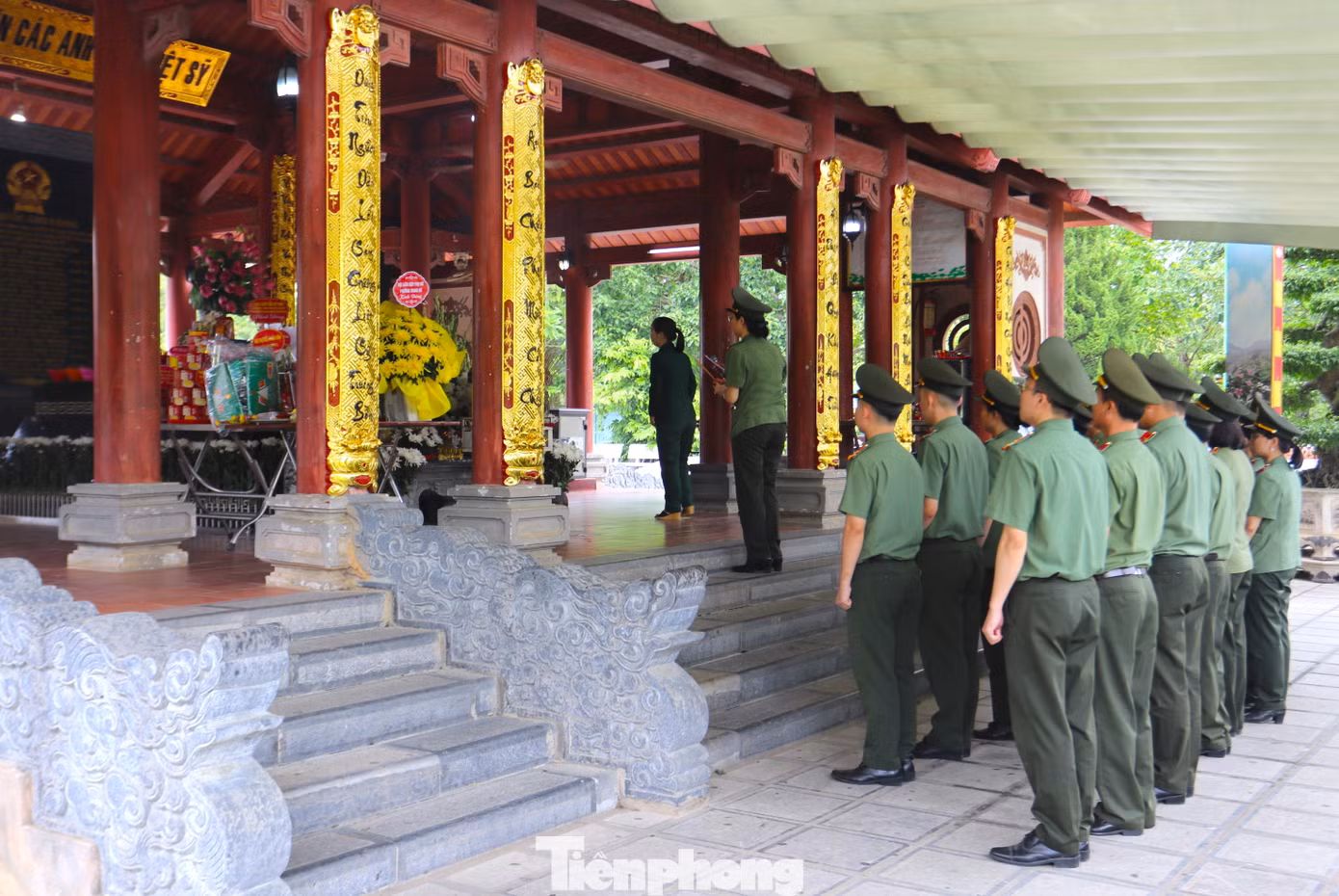 Những ngày tháng 7, hàng chục nghìn du khách khắp nơi trên mọi miền tổ quốc đã về Khu Di tích lịch sử quốc gia Truông Bồn để dâng hương, hoa tưởng nhớ các anh hùng, liệt sĩ đã hy sinh vì độc lập dân tộc.