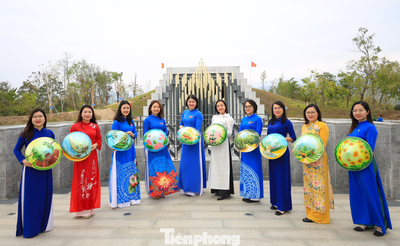 Qua hành trình về các địa chỉ đỏ, lực lượng đoàn viên, thanh niên thêm tự hào, trân trọng sự hy sinh của thế hệ đi trước vì nền độc lập, tự do và hòa bình cho dân tộc.