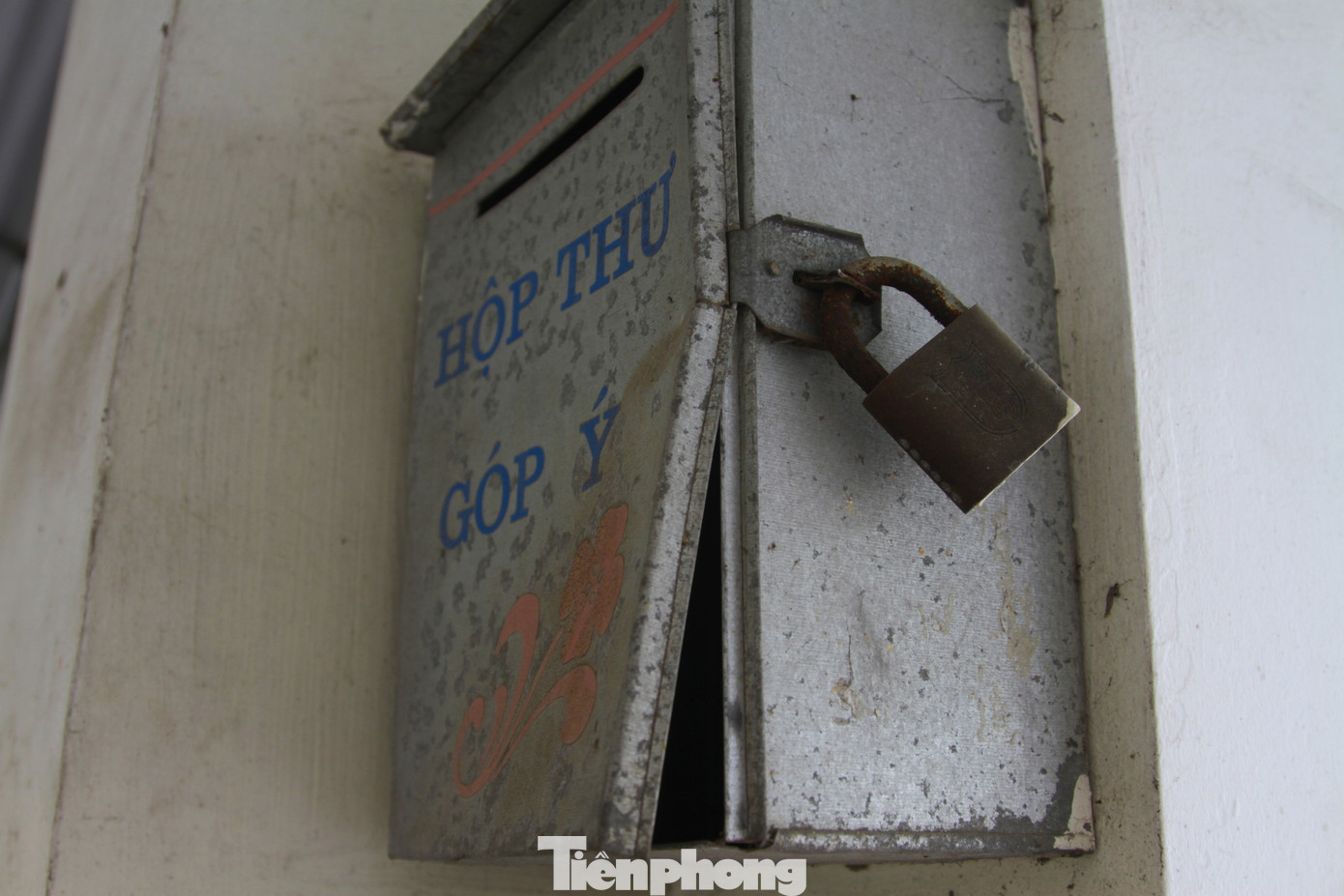 Trước đó vào ngày 6/4/2023, UBND tỉnh Nghệ An đã ban hành văn bản giao các sở, ban, ngành, tổ chức, đơn vị cấp tỉnh, UBND các huyện, thành, thị và các doanh nghiệp nhà nước thực hiện thực hiện rà soát, đánh giá, chủ động báo cáo các khó khăn, vướng mắc và đề xuất giải pháp cụ thể, khả thi gửi UBND tỉnh để tổng hợp, gửi Bộ Tài chính về sắp xếp, xử lý nhà, đất.