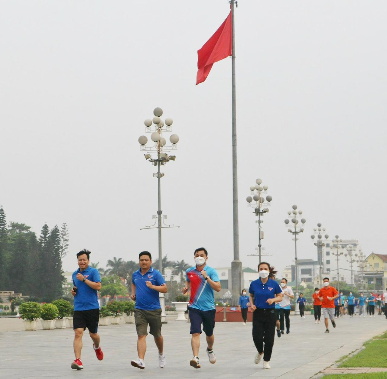 Chương trình bắt đầu từ 00h00’ ngày 16/4/2022 đến 23h59’ ngày 8/5/2022 với sự tham gia của cán bộ, đoàn viên, hội viên, thanh niên trên địa bàn toàn tỉnh Nghệ An. Chương trình góp phần rèn luyện sức khỏe, nâng cao thể chất và gây quỹ xây dựng Công trình Nhà văn hóa cộng đồng trên địa bàn dân tộc thiểu số rất ít người ở Việt Nam trong đó có dân tộc Ơ Đu tại Nghệ An. Chương trình bắt đầu từ 00h00’ ngày 16/4/2022 đến 23h59’ ngày 8/5/2022 với sự tham gia của cán bộ, đoàn viên, hội viên, thanh niên trên địa bàn toàn tỉnh Nghệ An. Chương trình góp phần rèn luyện sức khỏe, nâng cao thể chất và gây quỹ xây dựng Công trình Nhà văn hóa cộng đồng trên địa bàn dân tộc thiểu số rất ít người ở Việt Nam trong đó có dân tộc Ơ Đu tại Nghệ An.