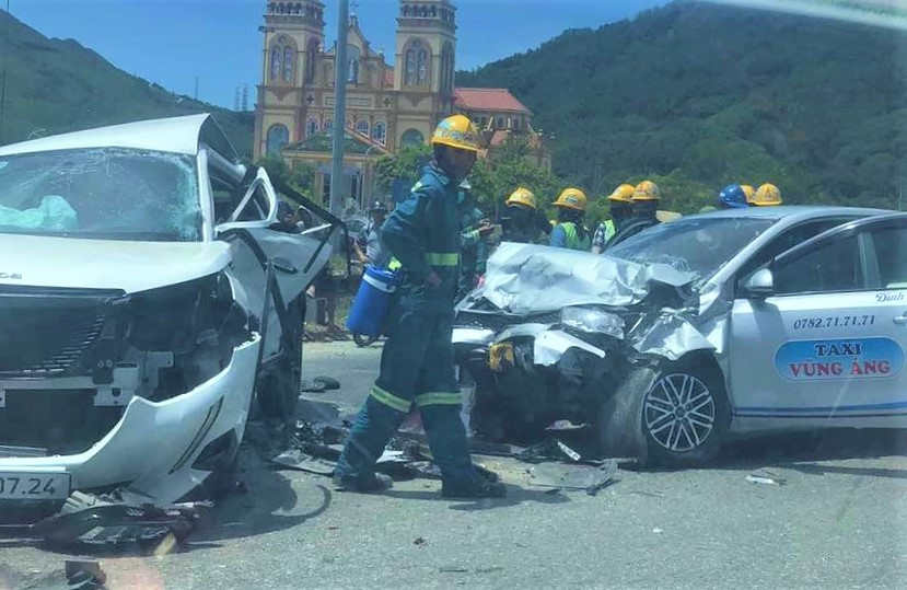 Hiện trường vụ tai nạn. Hiện trường vụ tai nạn.