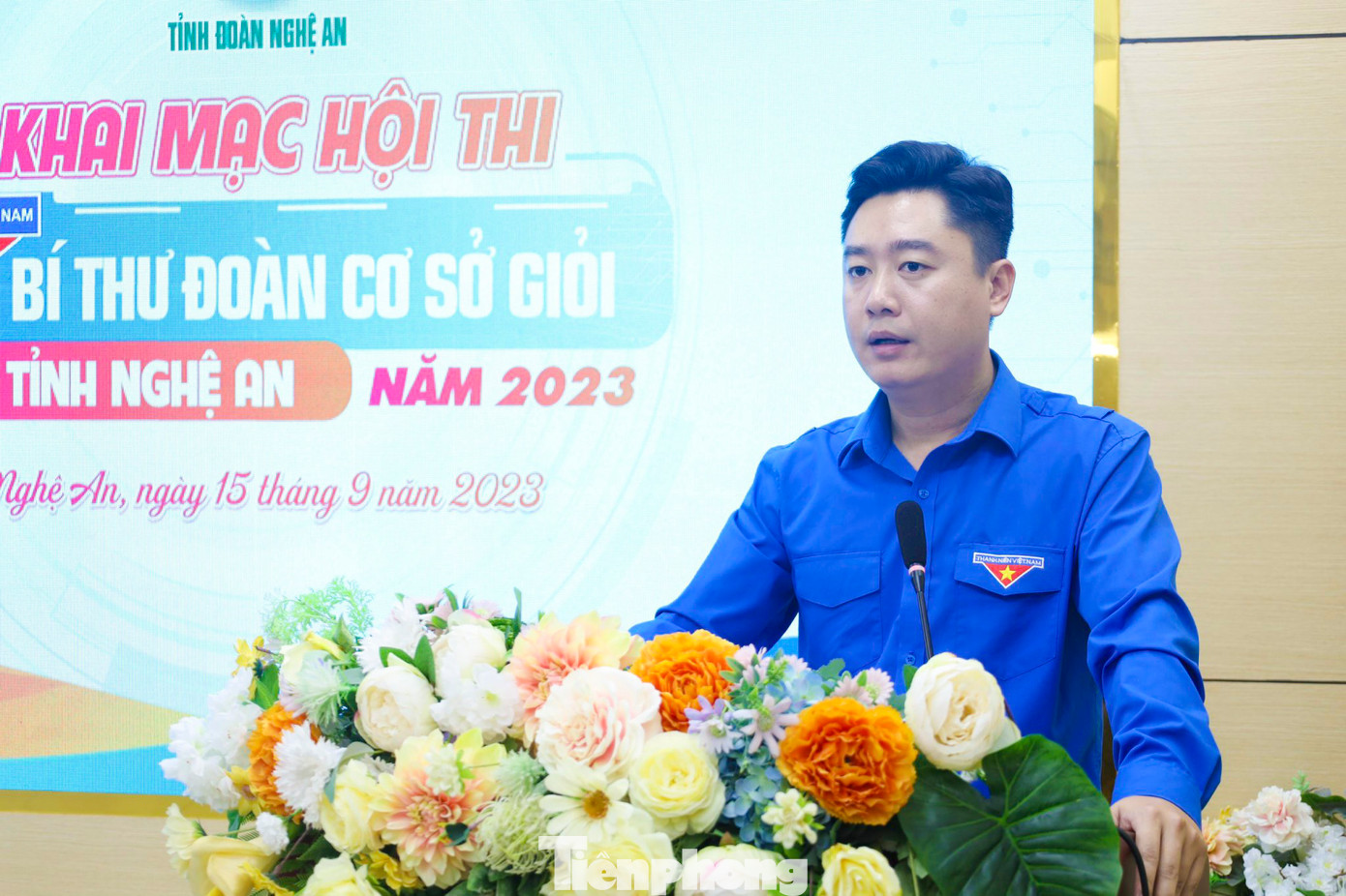 Bí thư Tỉnh Đoàn Nghệ An Lê Văn Lương phát biểu khai mạc hội thi. Bí thư Tỉnh Đoàn Nghệ An Lê Văn Lương phát biểu khai mạc hội thi.