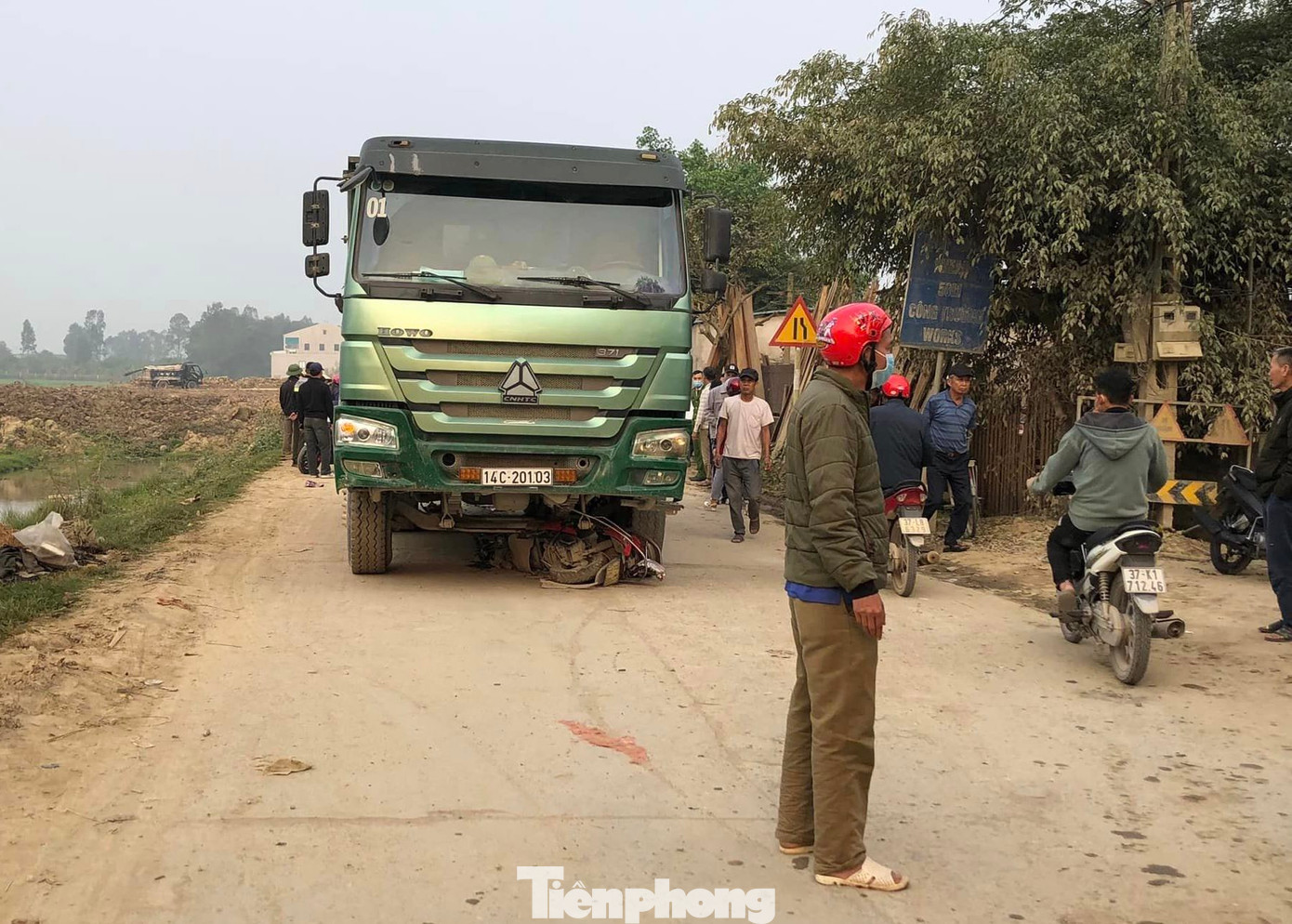 Hiện trường vụ tai nạn. Hiện trường vụ tai nạn.