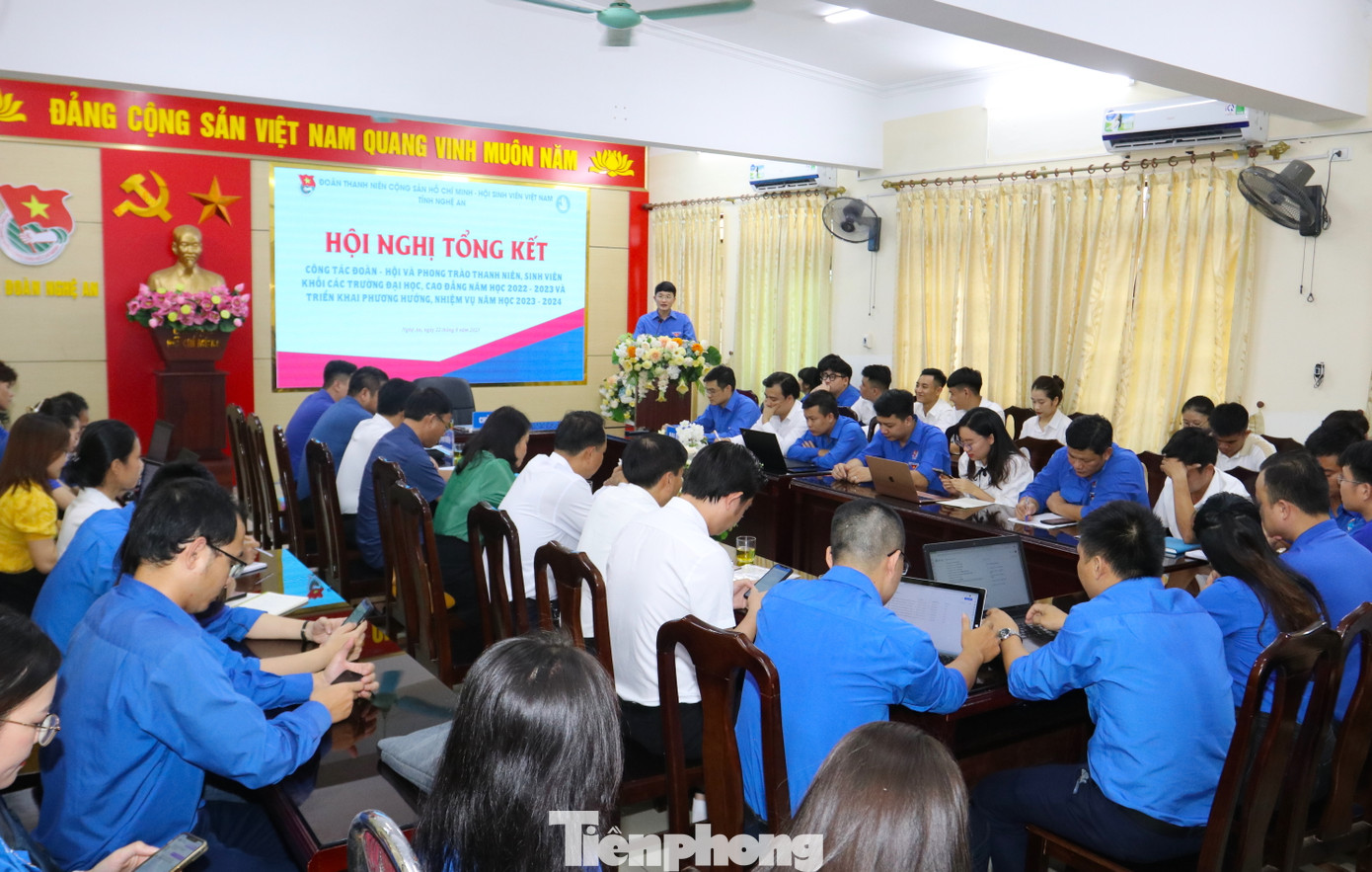 Toàn cảnh buổi Hội nghị tổng kết.