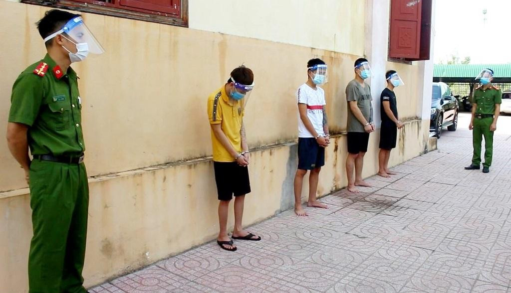 Nhóm đối tượng tại CQĐT.