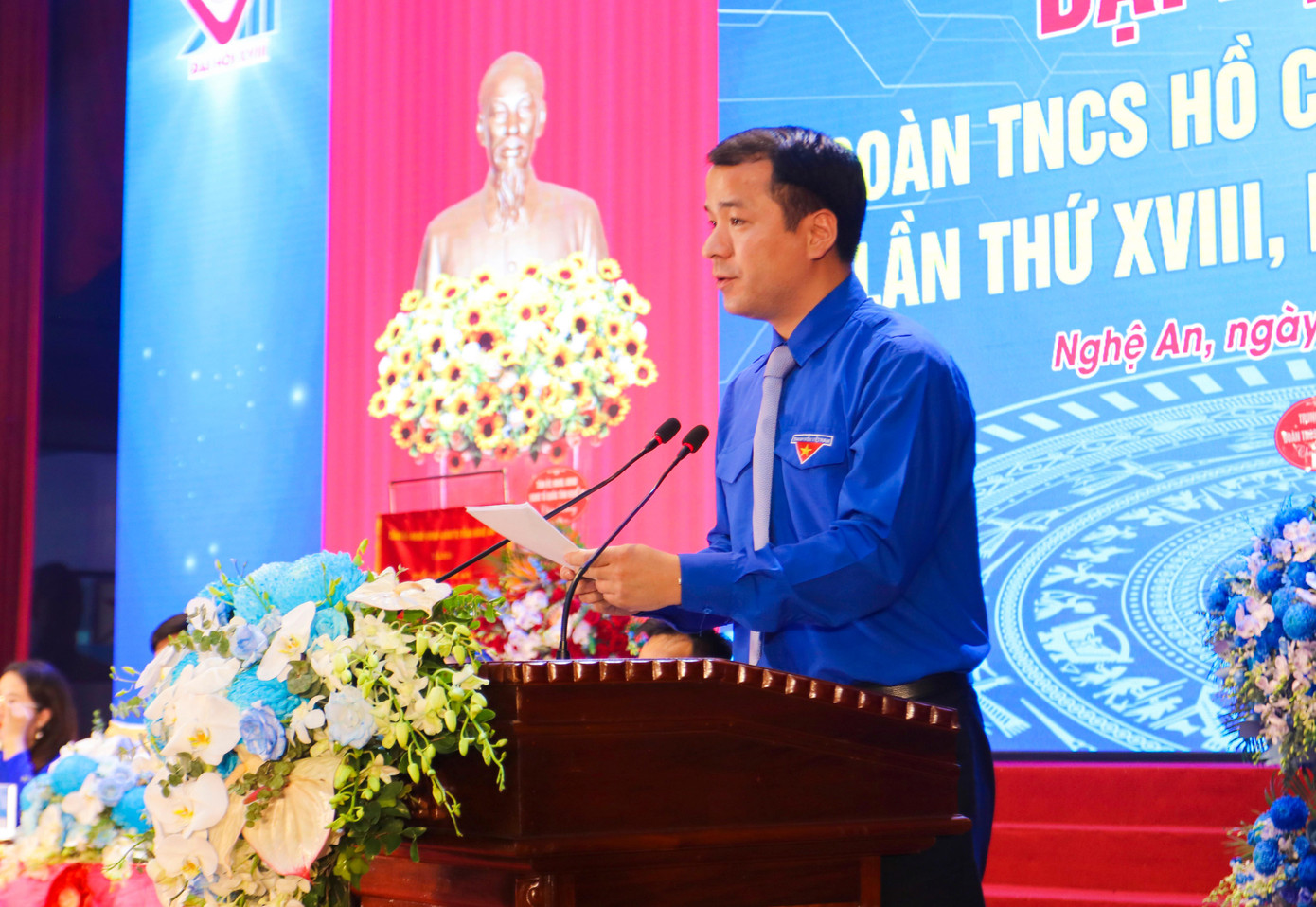 Anh Ngô Văn Cương phát biểu chỉ đạo tại Đại hội đại biểu Đoàn TNCS Hồ Chí Minh tỉnh Nghệ An khóa XVIII, nhiệm kỳ 2022 - 2027. Anh Ngô Văn Cương phát biểu chỉ đạo tại Đại hội đại biểu Đoàn TNCS Hồ Chí Minh tỉnh Nghệ An khóa XVIII, nhiệm kỳ 2022 - 2027.
