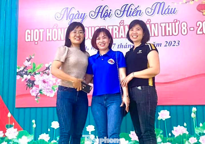 Chị Hà chia sẻ, chị luôn mong khỏe mạnh để có nhiều máu hiến cứu người.