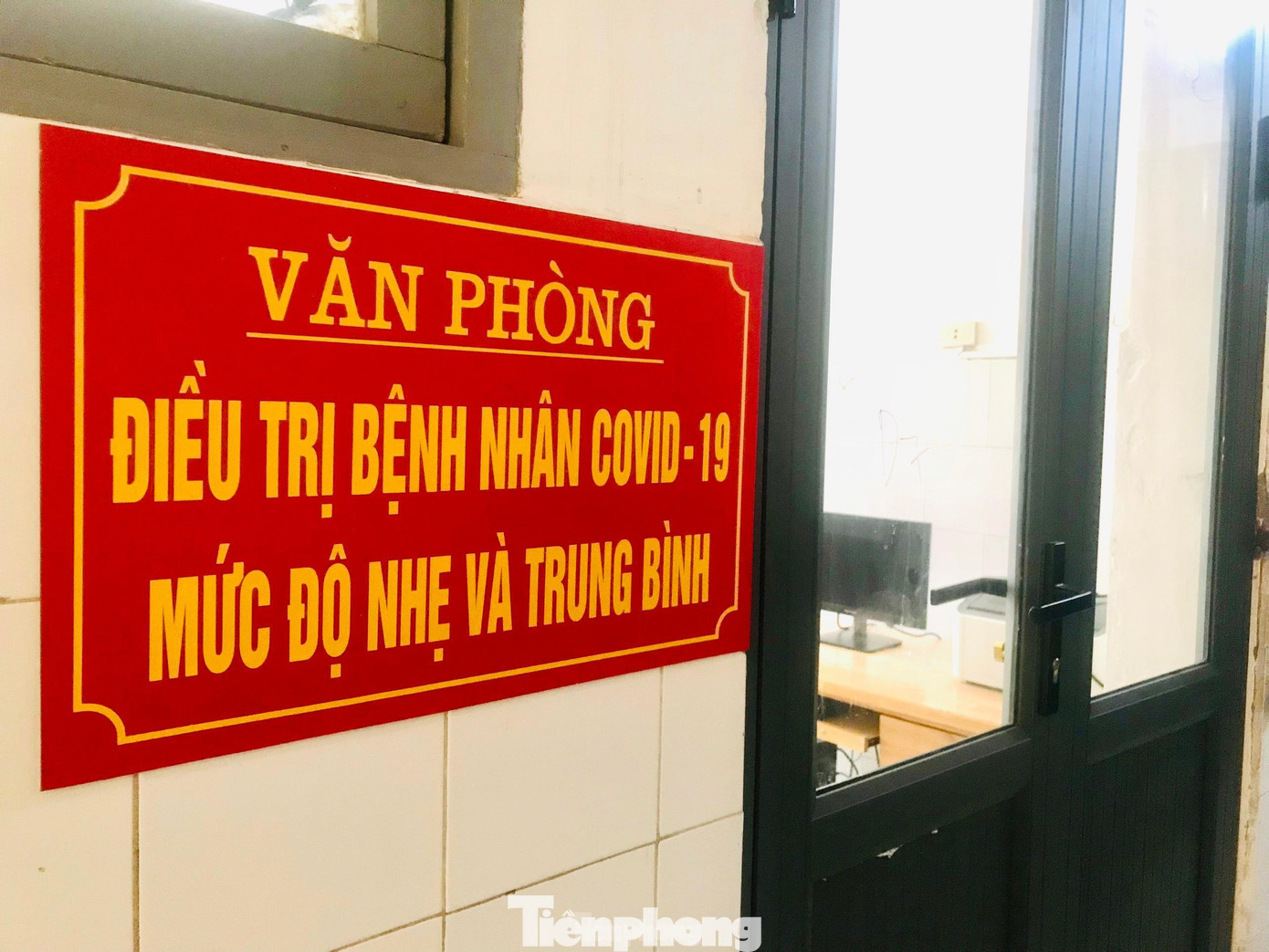 Những bệnh nhân COVID-19 nặng phải thở máy, lọc máu mới chuyển về Trung tâm Bệnh nhiệt đới, Bệnh viện HNĐK Nghệ An... Những bệnh nhân COVID-19 nặng phải thở máy, lọc máu mới chuyển về Trung tâm Bệnh nhiệt đới, Bệnh viện HNĐK Nghệ An...
