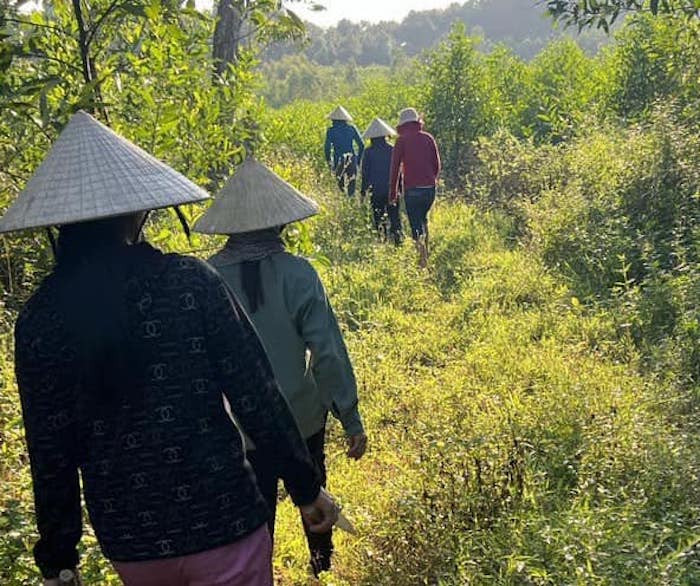 Cả trăm người tìm kiếm nam sinh Kế nhiều nơi, lên rừng núi tìm nhưng vẫn không có kết quả.