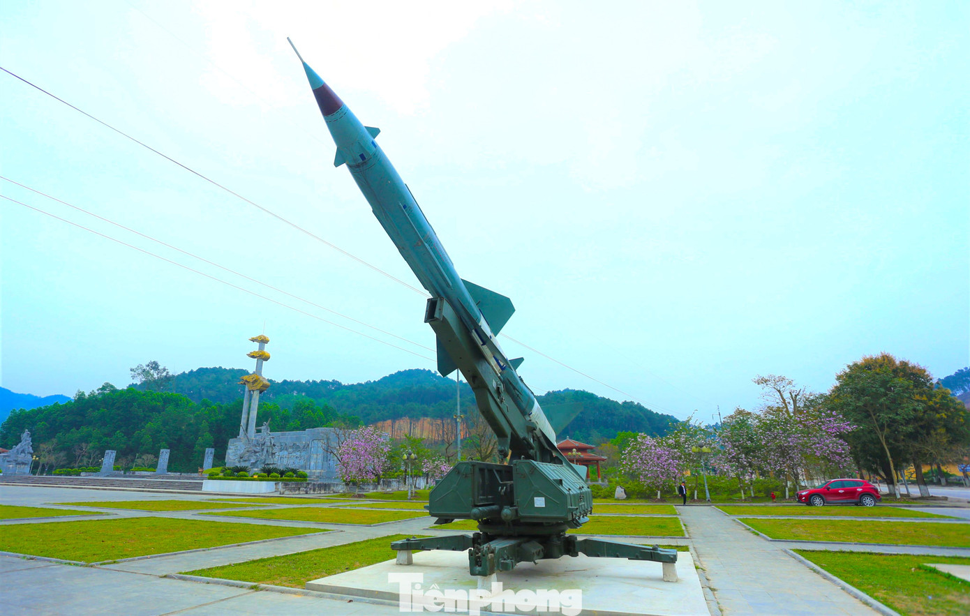 Lãnh đạo Ban quản lý Khu di tích lịch sử Quốc gia Truông Bồn cho biết, từ đầu năm 2023 đến nay có rất nhiều đoàn khách ghé thăm, dâng hương, dâng hoa. Trung bình trong 2 tháng qua có khoảng 30 nghìn lượt khách ghé thăm khu di tích. Phía Ban quản lý luôn túc trực để đón, phục vụ du khách về hành hương.