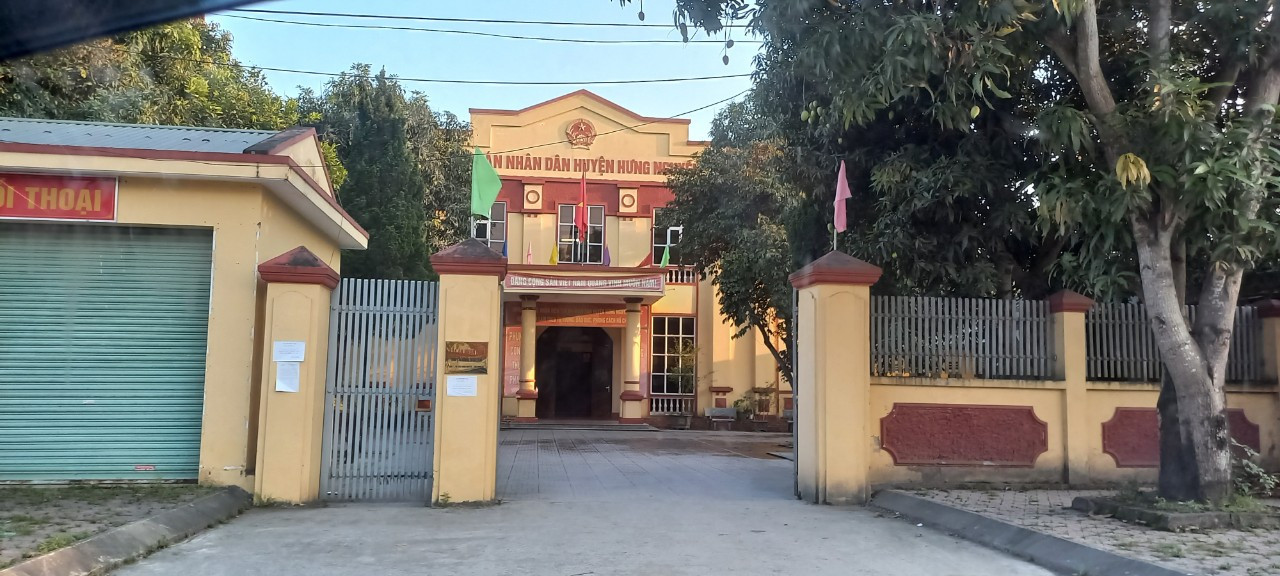 Tòa án nhân dân huyện Hưng Nguyên nơi xét xử phiên tòa sơ thẩm đối với bị cáo Lê Thị Dung.