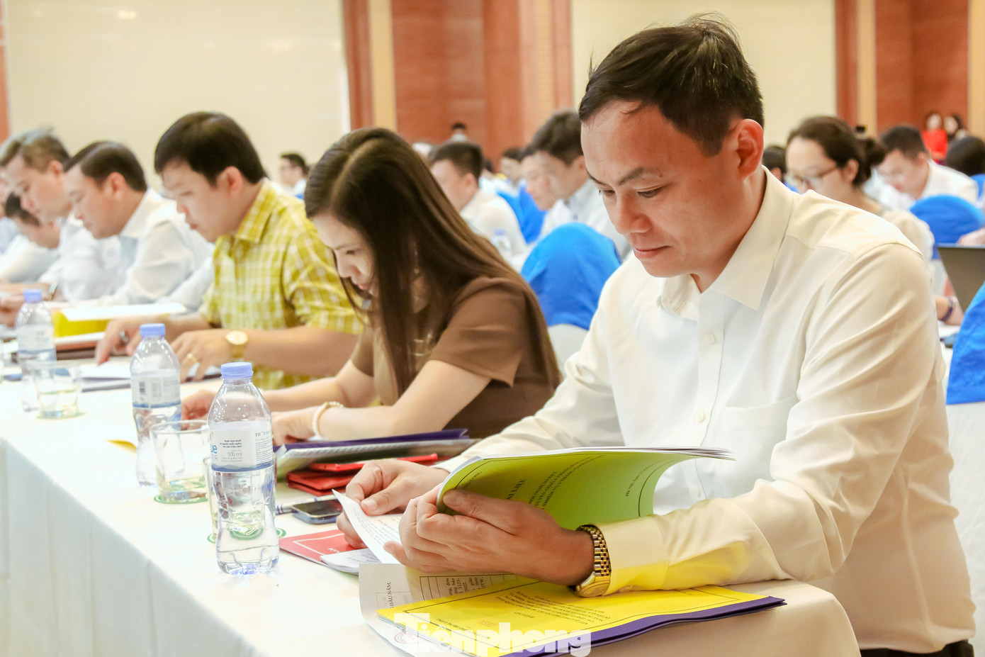 Đại diện các ban, bộ, ngành, đoàn thể Trung ương, đại diện lãnh đạo Ban tuyên giáo các tỉnh ủy, thành ủy tham dự Hội nghị.