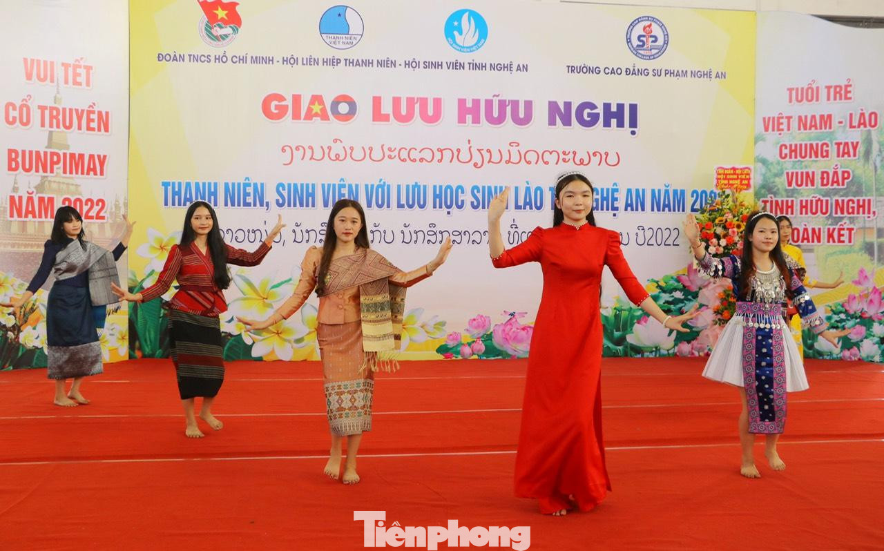 Nghệ An là một trong những tỉnh có số lượng lớn lưu học sinh Lào với gần 600 người đang theo học tại các trường Đại học, cao đẳng.