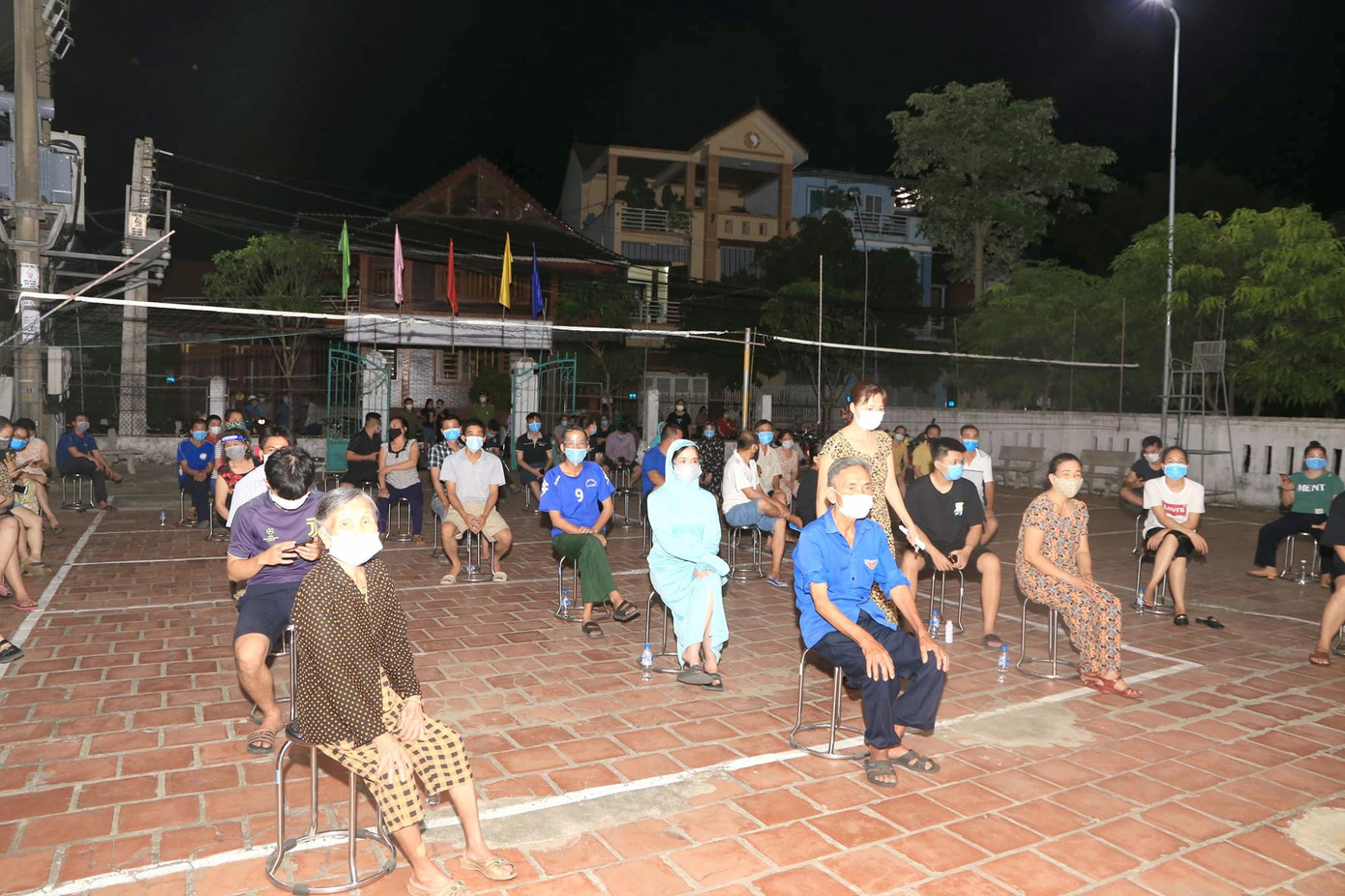 TP. Vinh đã phát hiện hơn 100 ca F0 trong cộng đồng sau 5 lần xét nghiệm diện rộng trước đó