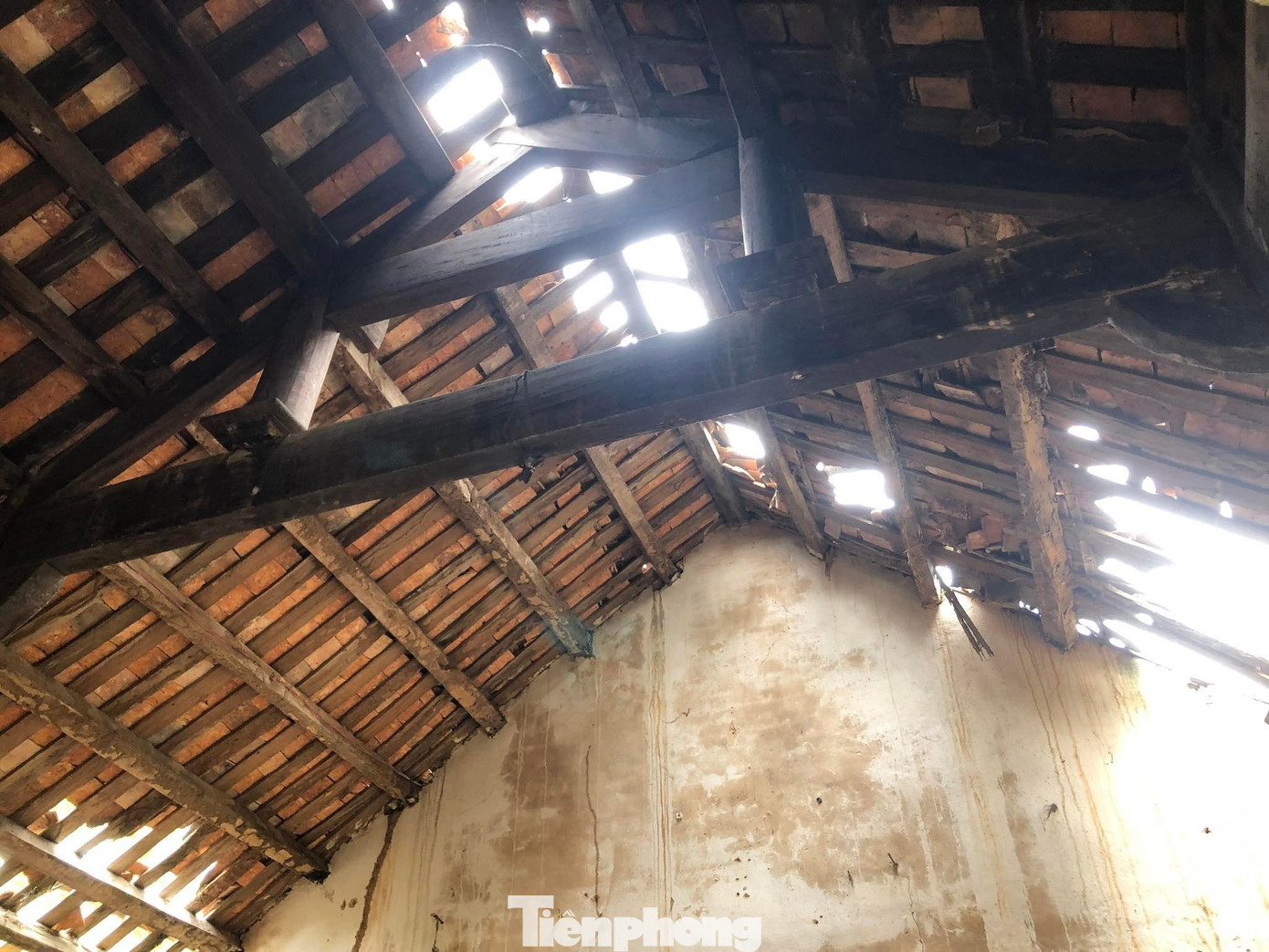 Hiện chính quyền xã Hậu Thành cũng đã có thư ngỏ gửi con em làm ăn xa quê, người dân địa phương… chung tay đóng góp để tu sửa, tôn tạo lại hai dãy nhà tả vu và hữu vu.