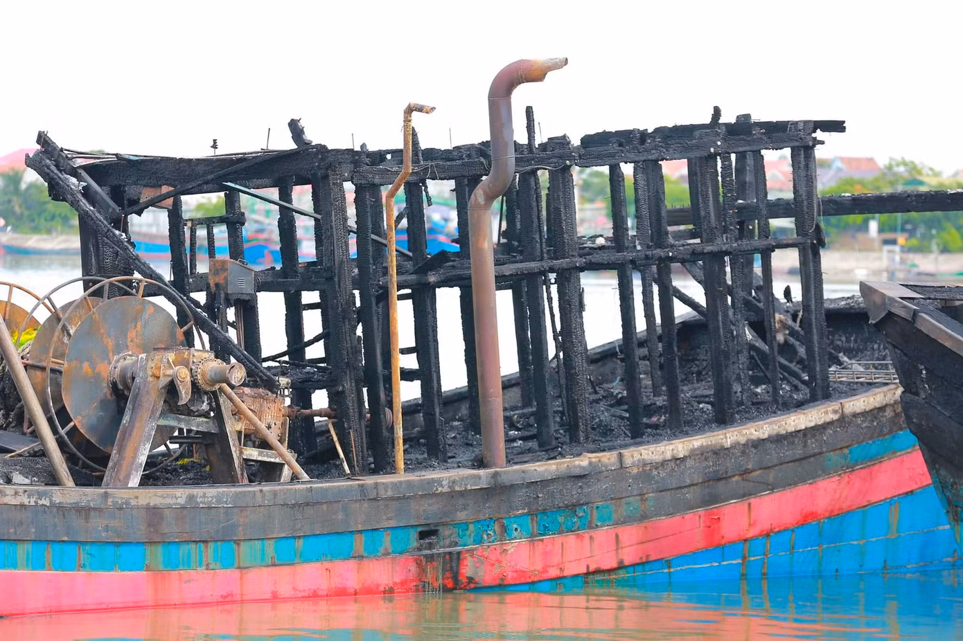 Ước tính ban đầu vụ cháy gây ra hơn 20 tỷ đồng.