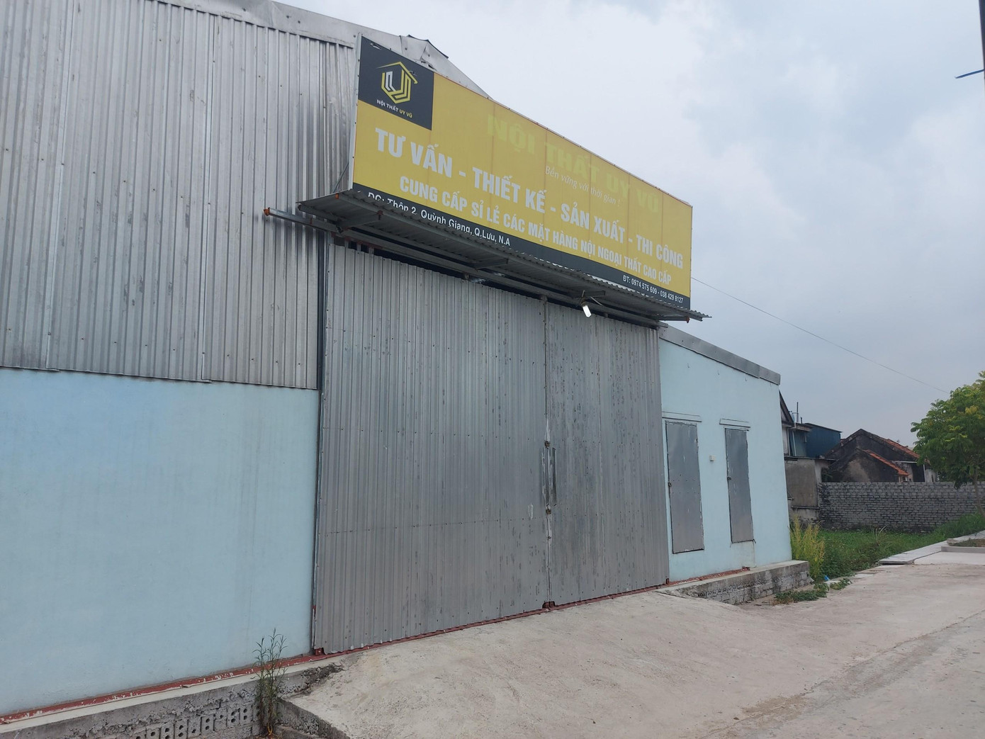 Hiện tại thửa đất này của gia đình bà Liên đã bị chiếm dụng xây dựng cửa hàng kinh doanh. Hiện tại thửa đất này của gia đình bà Liên đã bị chiếm dụng xây dựng cửa hàng kinh doanh.