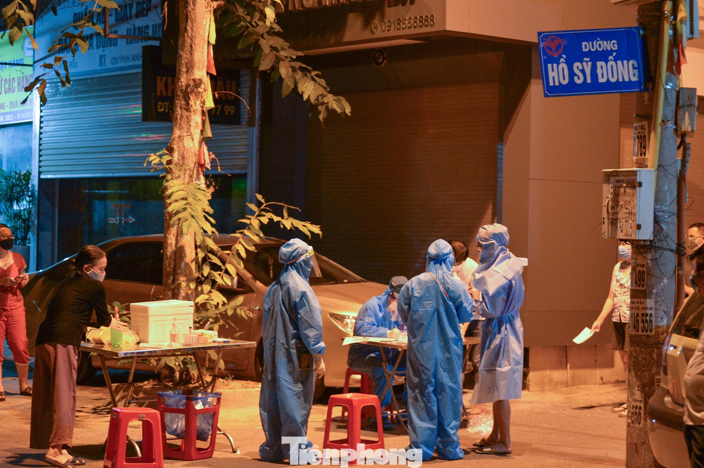 Tối 1/9, Nghệ An ghi nhận 46 ca dương tính mới. Tối 1/9, Nghệ An ghi nhận 46 ca dương tính mới.