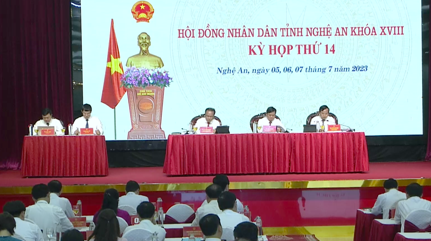 Kỳ họp sẽ tiến hành đưa 2 nhóm vấn đề ra chất vấn và trả lời chất vấn, trong đó có vấn đề bạo lực học đường và chăm sóc, giáo dục trẻ em. Kỳ họp sẽ tiến hành đưa 2 nhóm vấn đề ra chất vấn và trả lời chất vấn, trong đó có vấn đề bạo lực học đường và chăm sóc, giáo dục trẻ em.