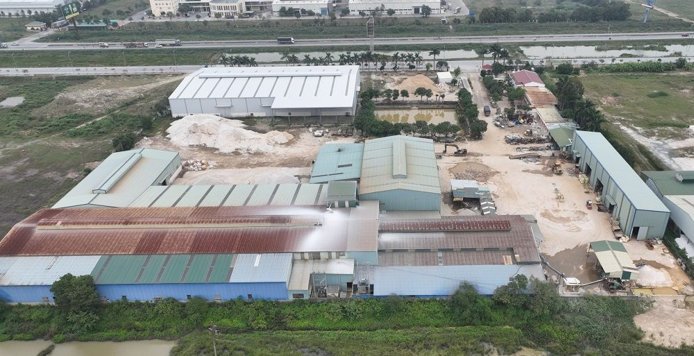 Khu sản xuất của Công ty Châu Tiến nhìn từ trên cao. (Ảnh: Đình Tiệp). Khu sản xuất của Công ty Châu Tiến nhìn từ trên cao. (Ảnh: Đình Tiệp).