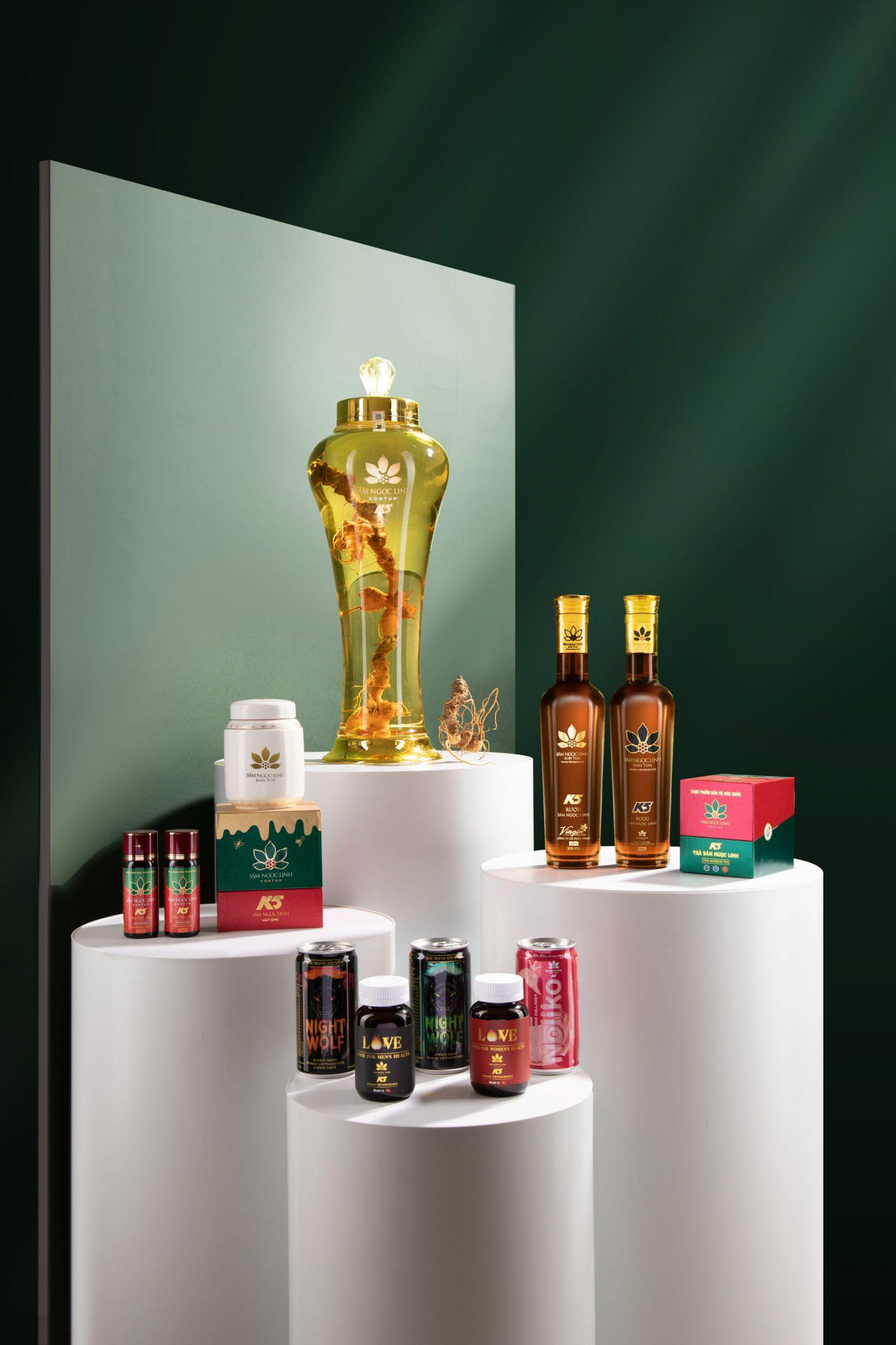 Các chế phẩm sâm Ngọc Linh của thương hiệu sâm Ngọc Linh Kon Tum K5. Các chế phẩm sâm Ngọc Linh của thương hiệu sâm Ngọc Linh Kon Tum K5.