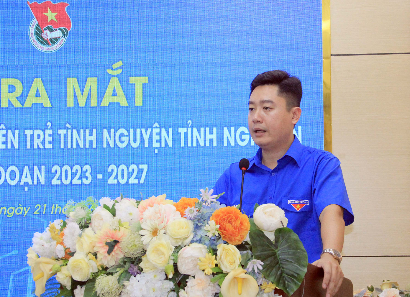 Bí thư Tỉnh Đoàn Nghệ An Lê Văn Lương phát biểu tại buổi lễ. Bí thư Tỉnh Đoàn Nghệ An Lê Văn Lương phát biểu tại buổi lễ.