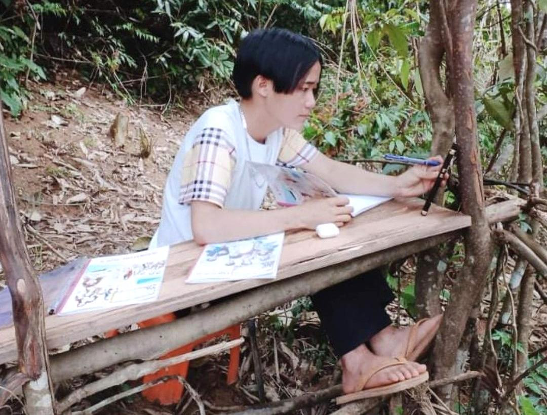 Những góc học giữa núi rừng của học sinh miền núi Quế Phong