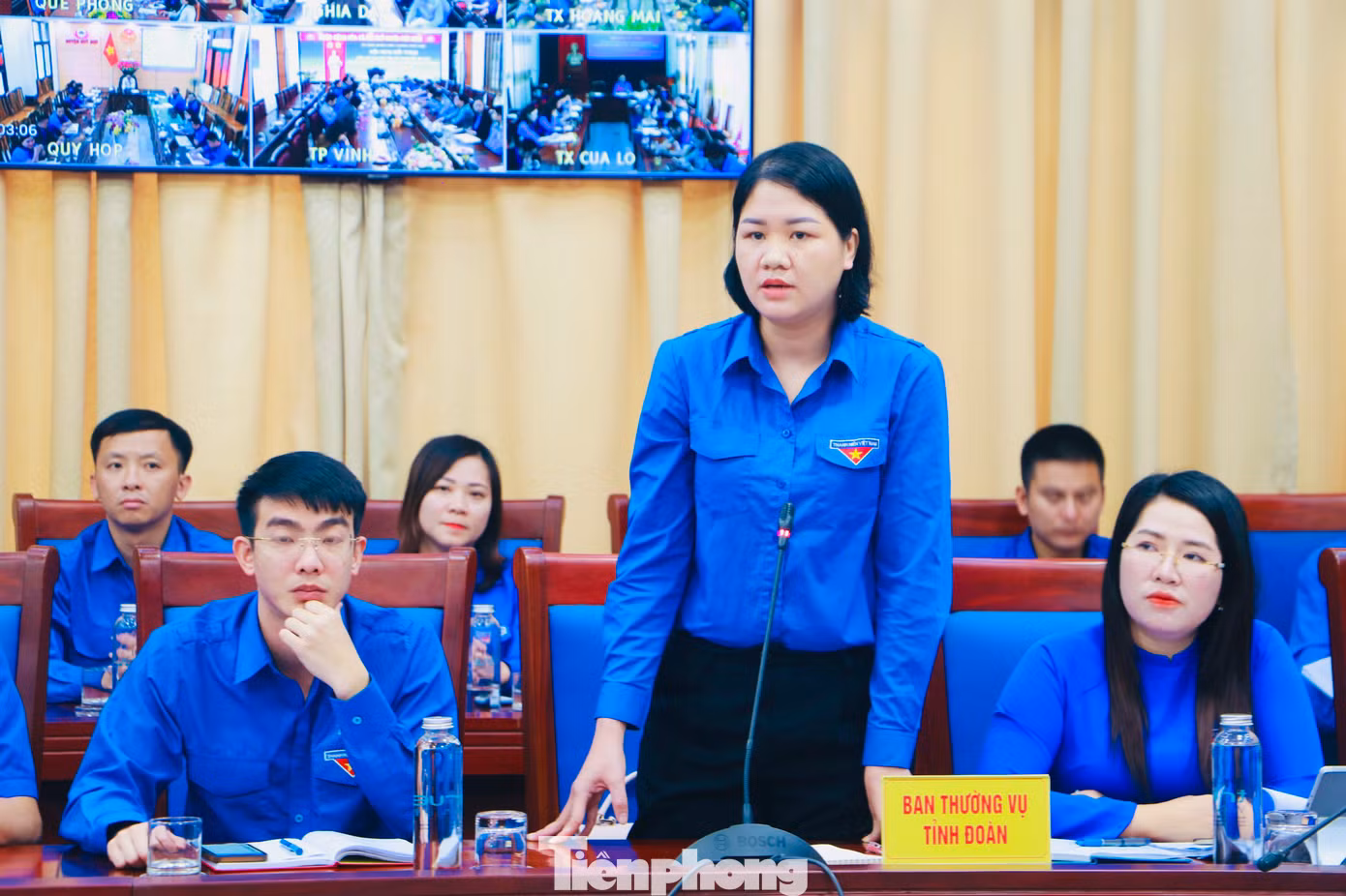 Trưởng ban Tuyên giáo Tỉnh đoàn Nghệ An Nguyễn Thị Quỳnh trao đổi tại Hội nghị. Trưởng ban Tuyên giáo Tỉnh đoàn Nghệ An Nguyễn Thị Quỳnh trao đổi tại Hội nghị.