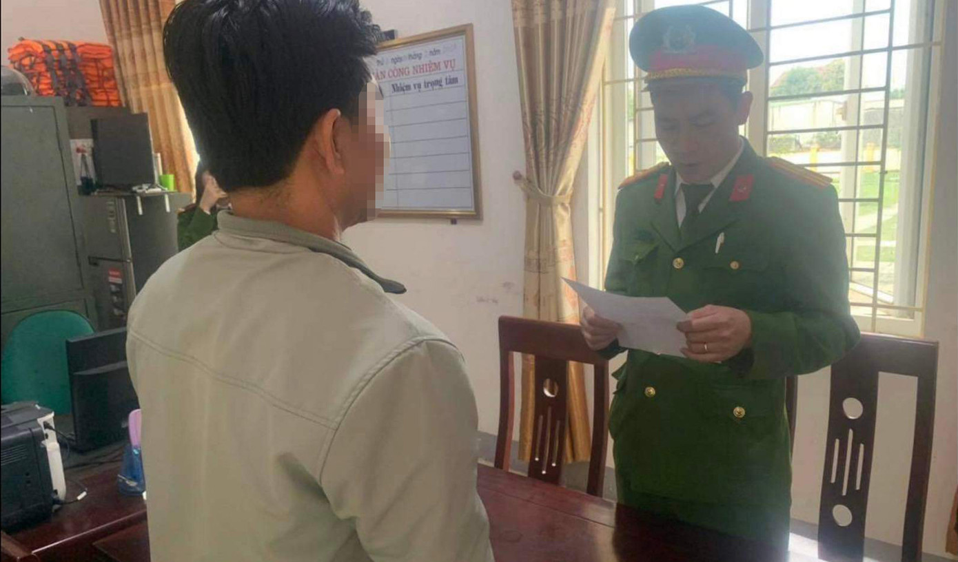 Công an làm việc với thầy N. để xác minh, điều tra vụ việc. Công an làm việc với thầy N. để xác minh, điều tra vụ việc.