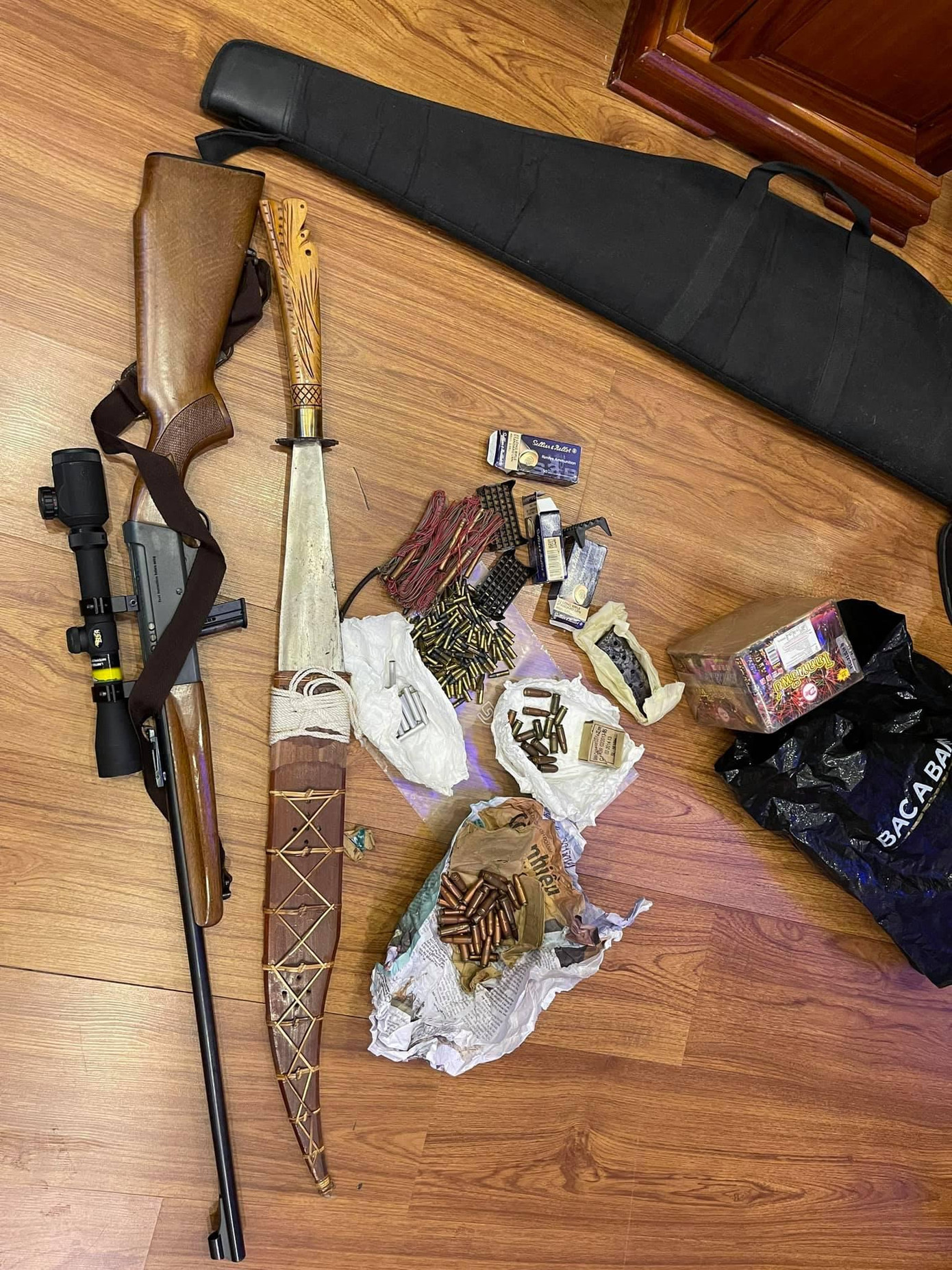 Một số tang vật chuyên án. Một số tang vật chuyên án.