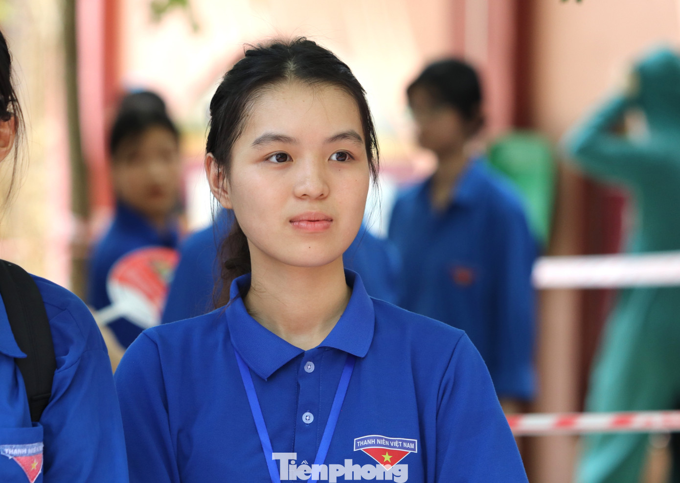 Các bạn sẽ hỗ trợ thí sinh cất giữ đồ bằng phiếu ghi số để tránh thất lạc, cất giữ xe, tiếp nước, hỗ trợ nếu thí sinh quên giấy tờ...