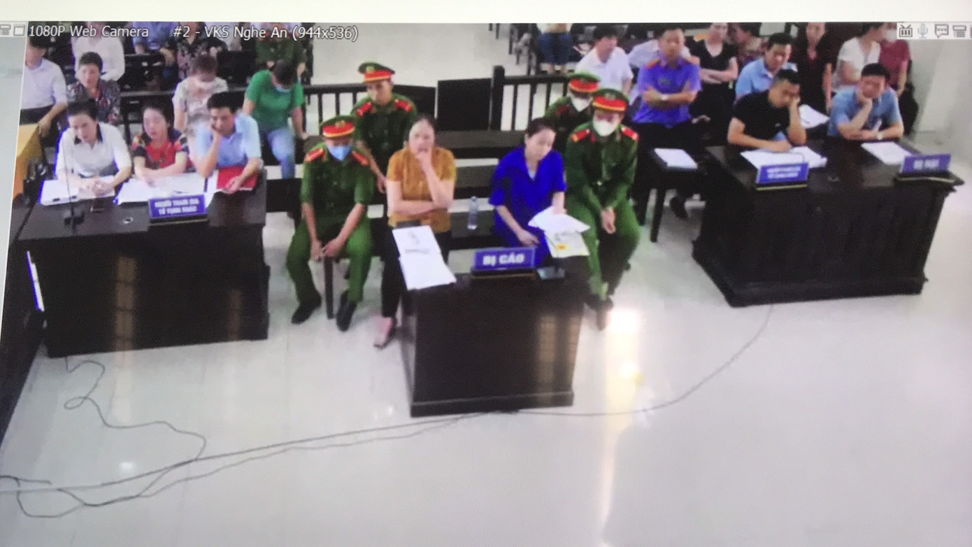 Tại phiên tòa phúc thẩm sáng 13/6, đại diện Viện kiểm sát đề nghị hủy án sơ thẩm điều tra xét xử lại. Tại phiên tòa phúc thẩm sáng 13/6, đại diện Viện kiểm sát đề nghị hủy án sơ thẩm điều tra xét xử lại.