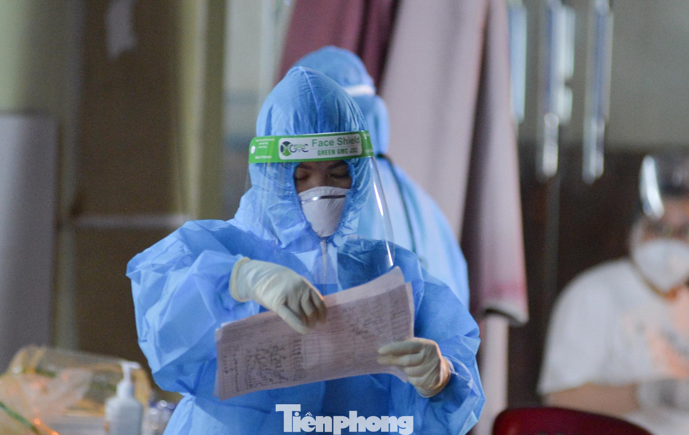 Đây là ba điểm đầu tiên trong kế hoạch lấy mẫu xét nghiệm miễn phí trên diện rộng cho người dân thành phố Vinh. Đây là ba điểm đầu tiên trong kế hoạch lấy mẫu xét nghiệm miễn phí trên diện rộng cho người dân thành phố Vinh.