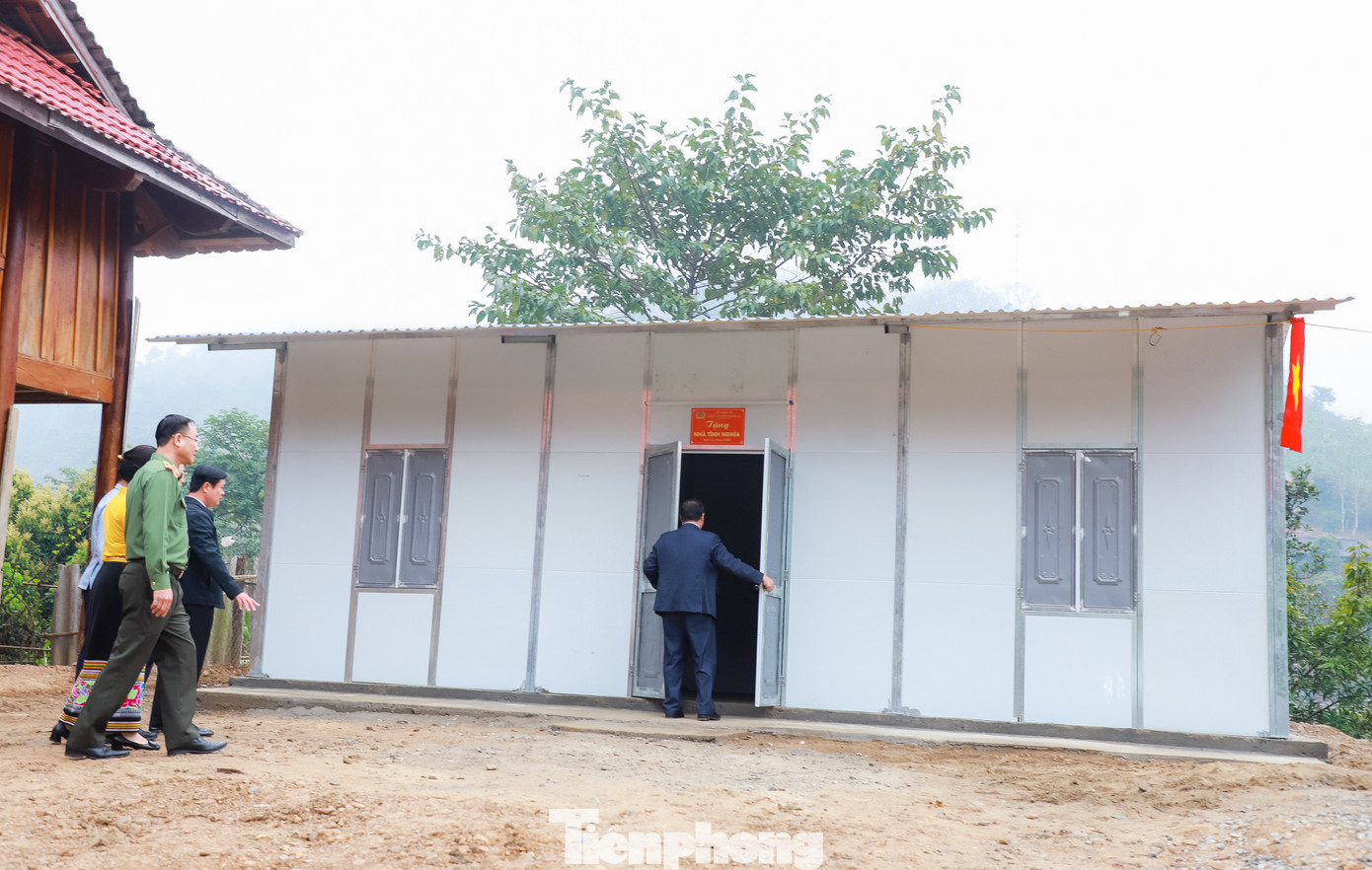 2.420 căn nhà sẽ dành cho hộ nghèo trên địa bàn tỉnh Nghệ An sẽ được hoàn thành trước ngày 19/8/2023.