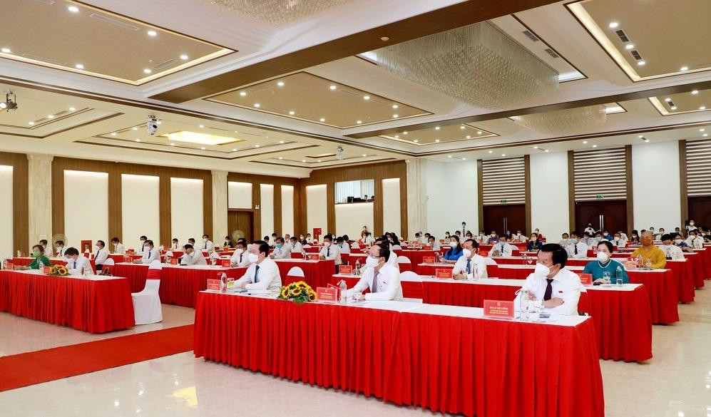 Toàn cảnh kỳ họp. Toàn cảnh kỳ họp.