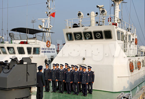 Chuẩn bị trước lúc lên đường làm nhiệm vụ tuần tra