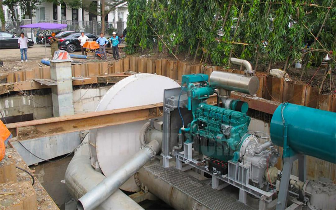 Siêu máy bơm không còn nước để bơm Siêu máy bơm không còn nước để bơm