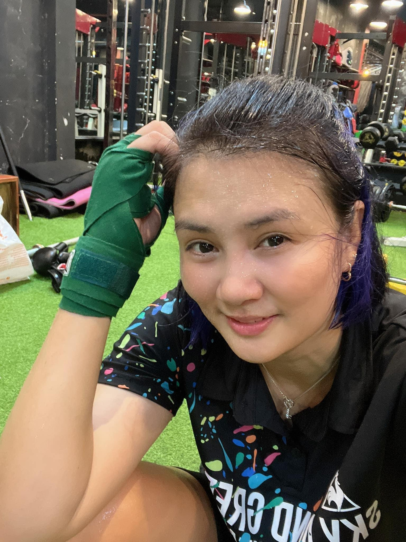 Cô vẫn tích cực tập luyện hàng ngày.