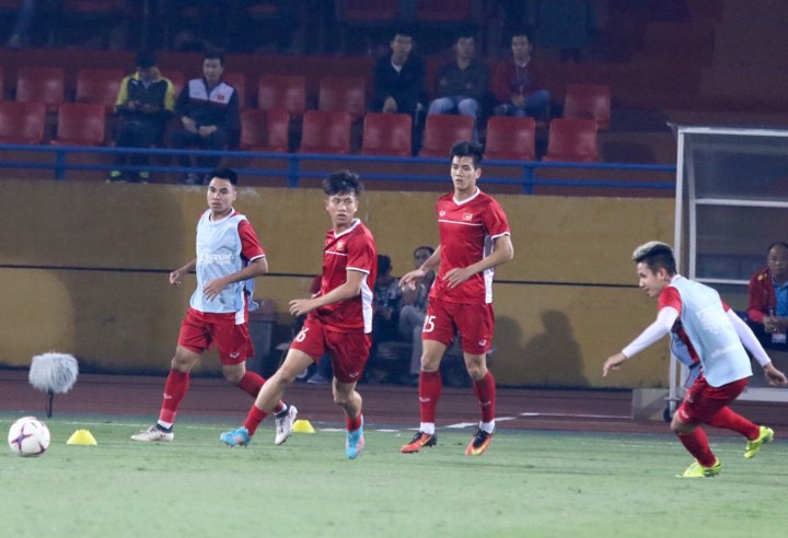 Thắng Campuchia 3-0, tuyển Việt Nam vào bán kết AFF Cup ảnh 26