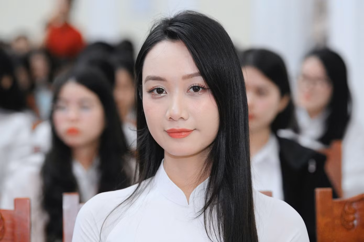 "Chỉ cần các bạn đủ tự tin, đáp ứng các tiêu chí cuộc thi để bắt đầu hành trình này”, đại diện BTC Hoa hậu Việt Nam 2024 nhấn mạnh.