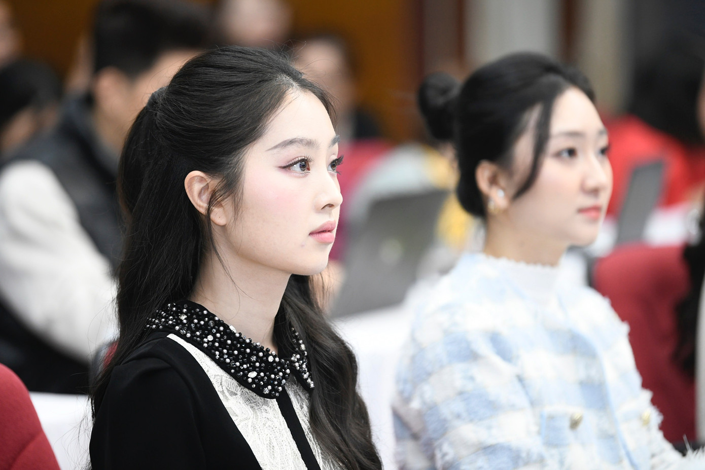 Giáng My có ấn tượng đặc biệt với Hoa hậu Huỳnh Thị Thanh Thuỷ trong lĩnh vực Văn hóa nghệ thuật. “Thanh Thủy từng là thí sinh Hoa hậu Việt Nam 2022 cùng thời điểm tôi tham gia cuộc thi. Tôi ấn tượng với Thanh Thủy vì cô là người có mục tiêu rõ ràng và quyết tâm chinh phục. Hành trình của Thanh Thủy tại Hoa hậu Việt Nam và Hoa hậu Quốc tế cho thấy cô ấy hoàn toàn xứng đáng ghi tên ở đề cử năm nay”, Giáng My cho hay.