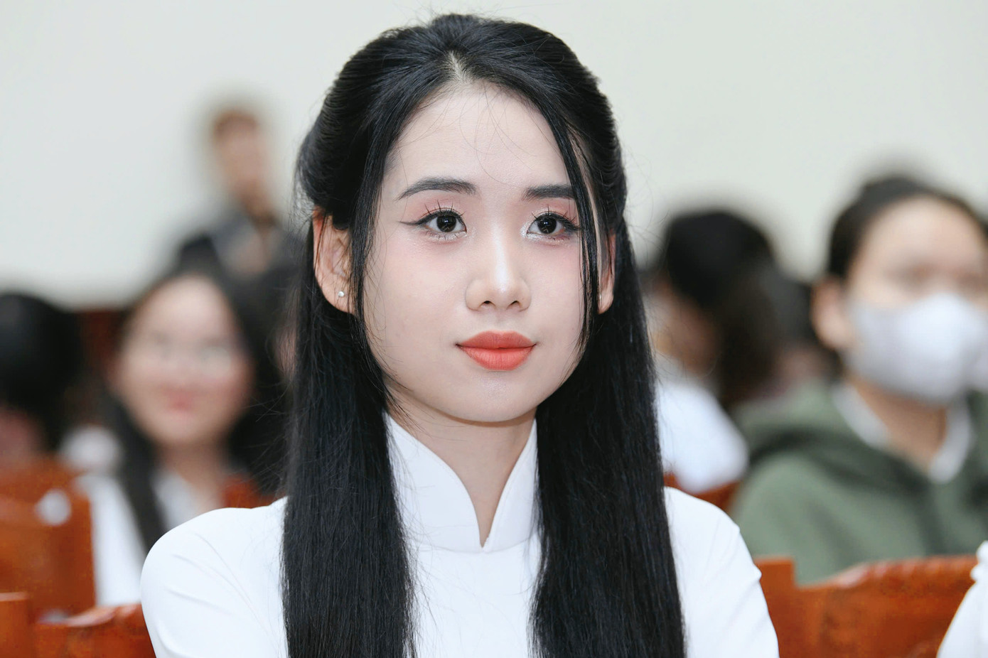 "Đến với cuộc thi năm nay, tôi hy vọng mình đủ tự tin, sắc đẹp, trí tuệ, cống hiến và lan tỏa để có thể mang vương miện thứ 19 của cuộc thi Hoa hậu Việt Nam về cho TP Huế", Trương Tâm Như chia sẻ. "Đến với cuộc thi năm nay, tôi hy vọng mình đủ tự tin, sắc đẹp, trí tuệ, cống hiến và lan tỏa để có thể mang vương miện thứ 19 của cuộc thi Hoa hậu Việt Nam về cho TP Huế", Trương Tâm Như chia sẻ.