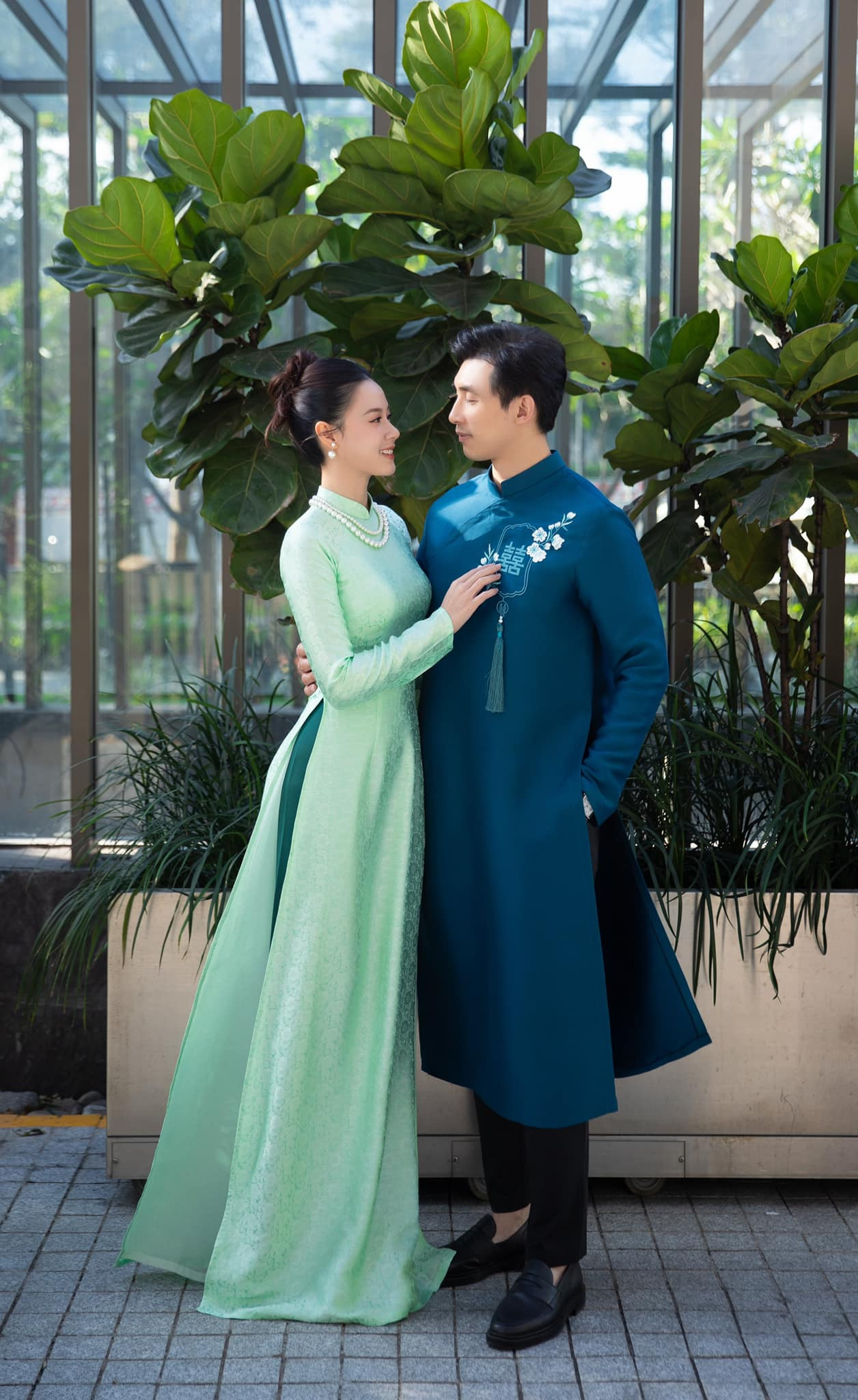 Midu nhắn nhủ tới chồng: “Gửi người thương của em, nguyện cùng anh 3 bữa - 4 mùa - sớm tối bên nhau”. Midu nhắn nhủ tới chồng: “Gửi người thương của em, nguyện cùng anh 3 bữa - 4 mùa - sớm tối bên nhau”.