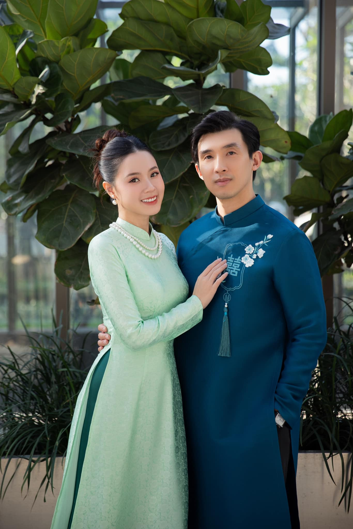 Midu nhắn nhủ tới chồng: “Gửi người thương của em, nguyện cùng anh 3 bữa - 4 mùa - sớm tối bên nhau”. Midu nhắn nhủ tới chồng: “Gửi người thương của em, nguyện cùng anh 3 bữa - 4 mùa - sớm tối bên nhau”.