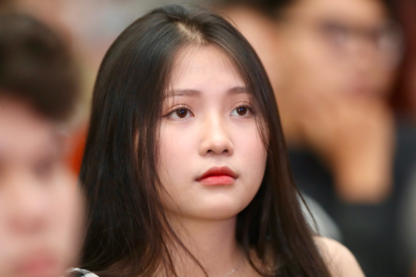 Nếu như trước đó còn băn khoăn, lo lắng, nhiều cô gái tự tin ghi danh tại Hoa hậu Việt Nam 2024 sau ngày hội tuyển sinh khi được tư vấn, chia sẻ từ ban tổ chức cuộc thi cũng như các khách mời là Á hậu Ngọc Thảo, MC Phương Mai. Nếu như trước đó còn băn khoăn, lo lắng, nhiều cô gái tự tin ghi danh tại Hoa hậu Việt Nam 2024 sau ngày hội tuyển sinh khi được tư vấn, chia sẻ từ ban tổ chức cuộc thi cũng như các khách mời là Á hậu Ngọc Thảo, MC Phương Mai.